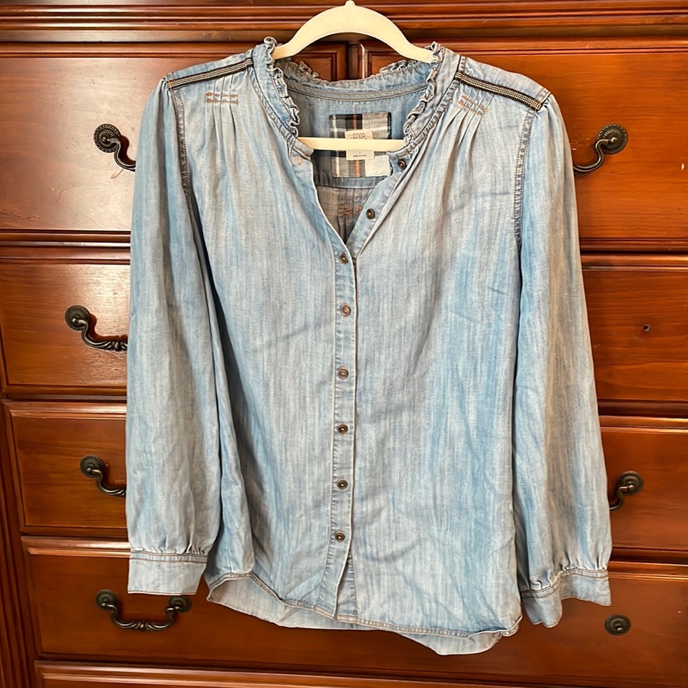 Matilda Jane large chambray shirt